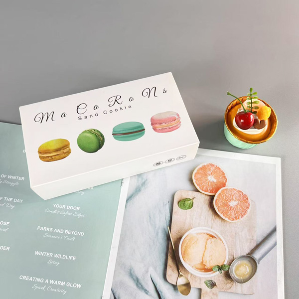 12 Holes Macaron Box