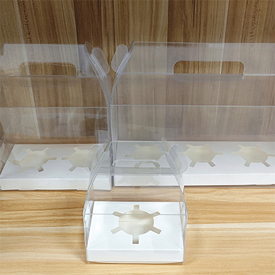 Cupcake-Boxen mit verschiedenen Löchern