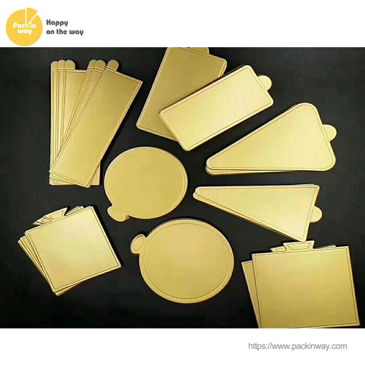 mini triangle gold cake board