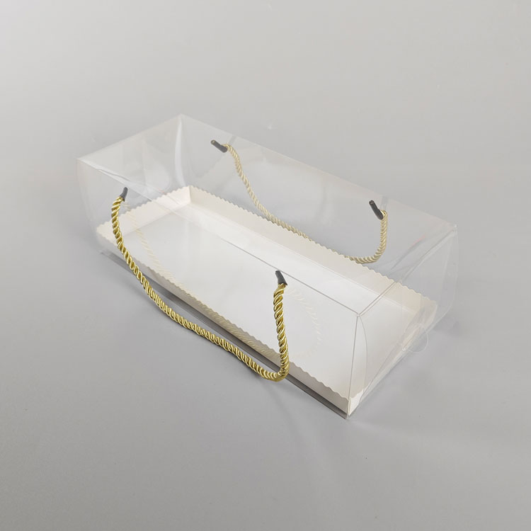 https://www.packinway.com/transparent-cake-box-with-handle-rope-product/