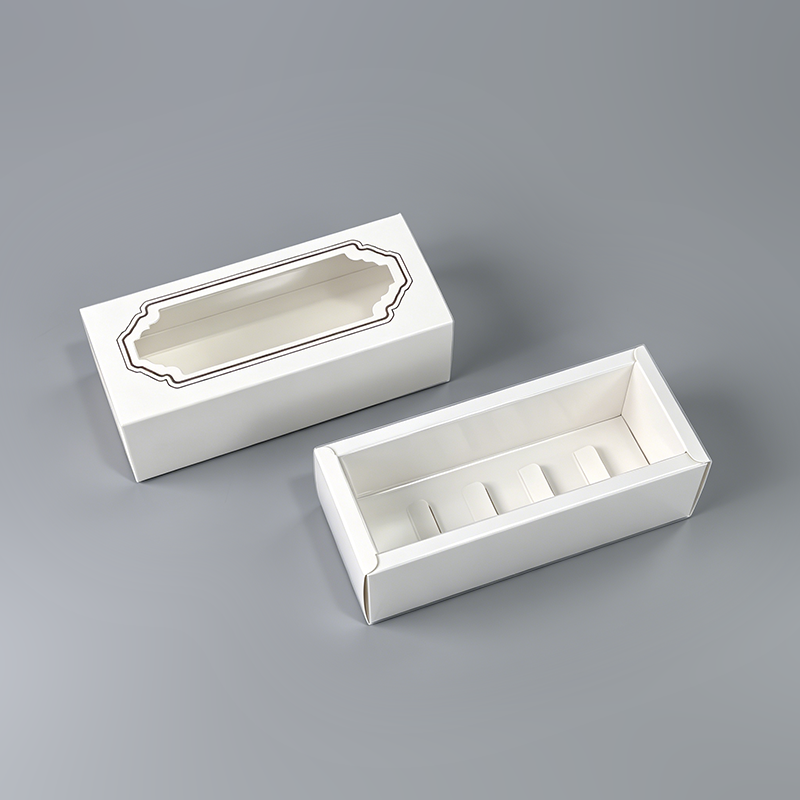 White Macaron Box (1)