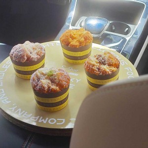 cake-board-with-hole-3